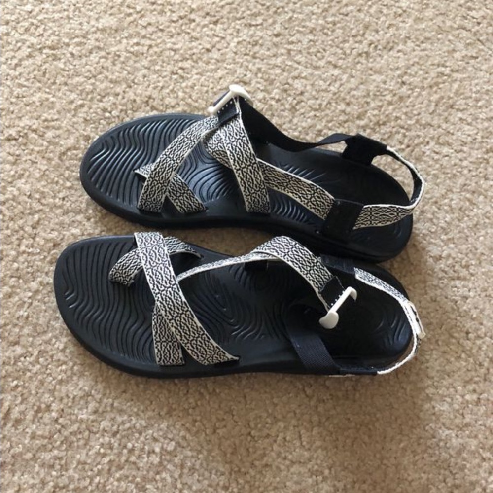 Women’s Chaco’s size 10
